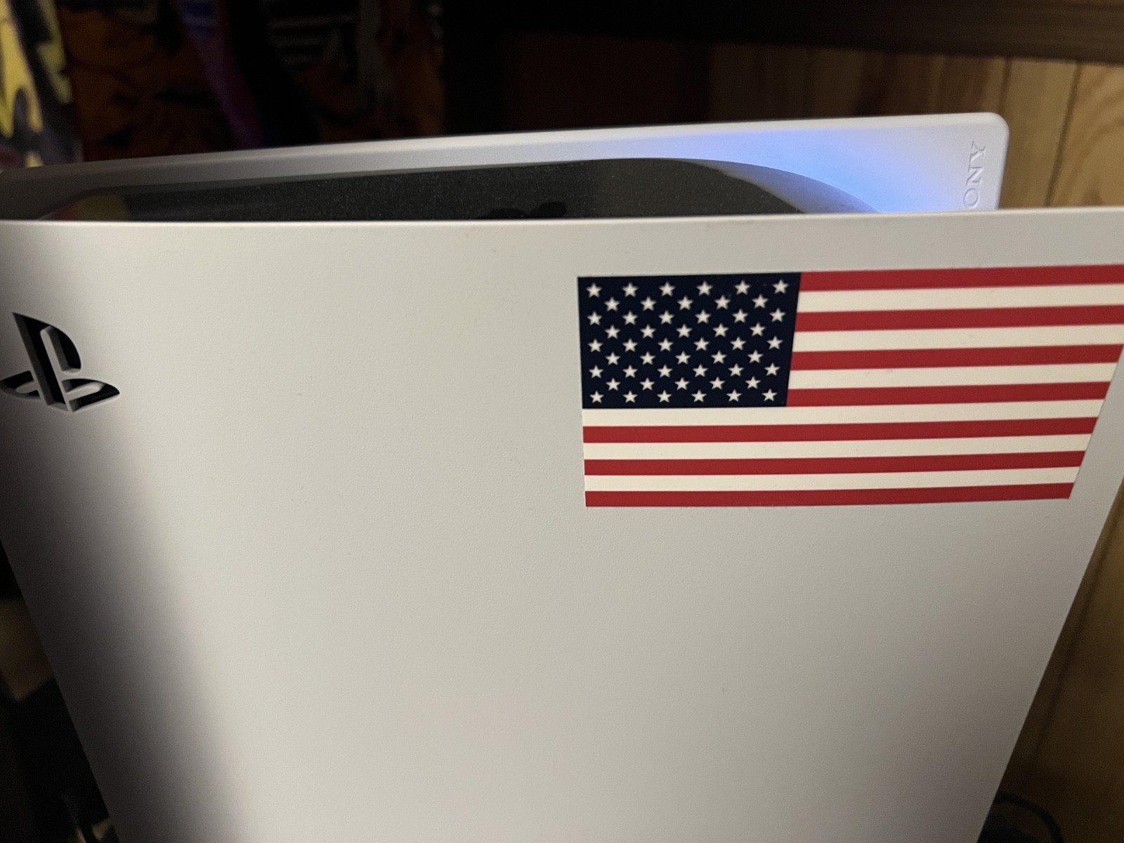 American Flag Vinyl Decal – Made in USA – 2.1″ x 4″, Drawn to US Federal Specs