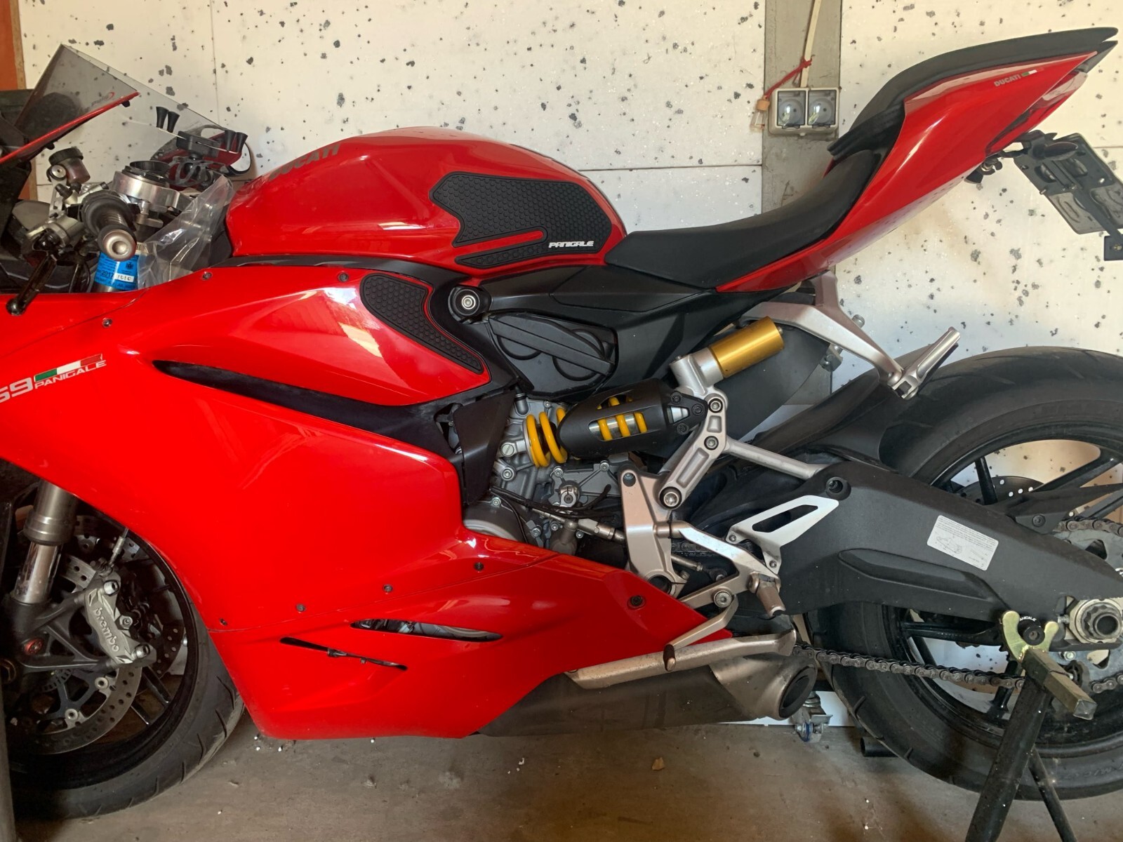 Traction Tank Pad set For DUCATI PANIGALE V2 899 959 1199 1299 Anti Slip Sticker