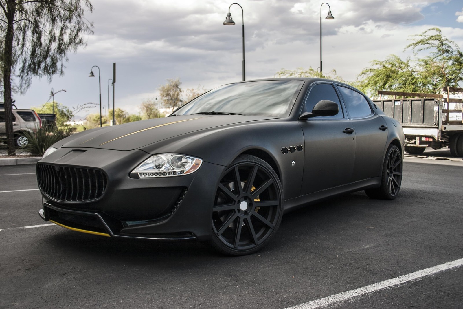 Matte Black Automotive Vinyl Wrap 1x5FT Scratch Resistant Body Protection
