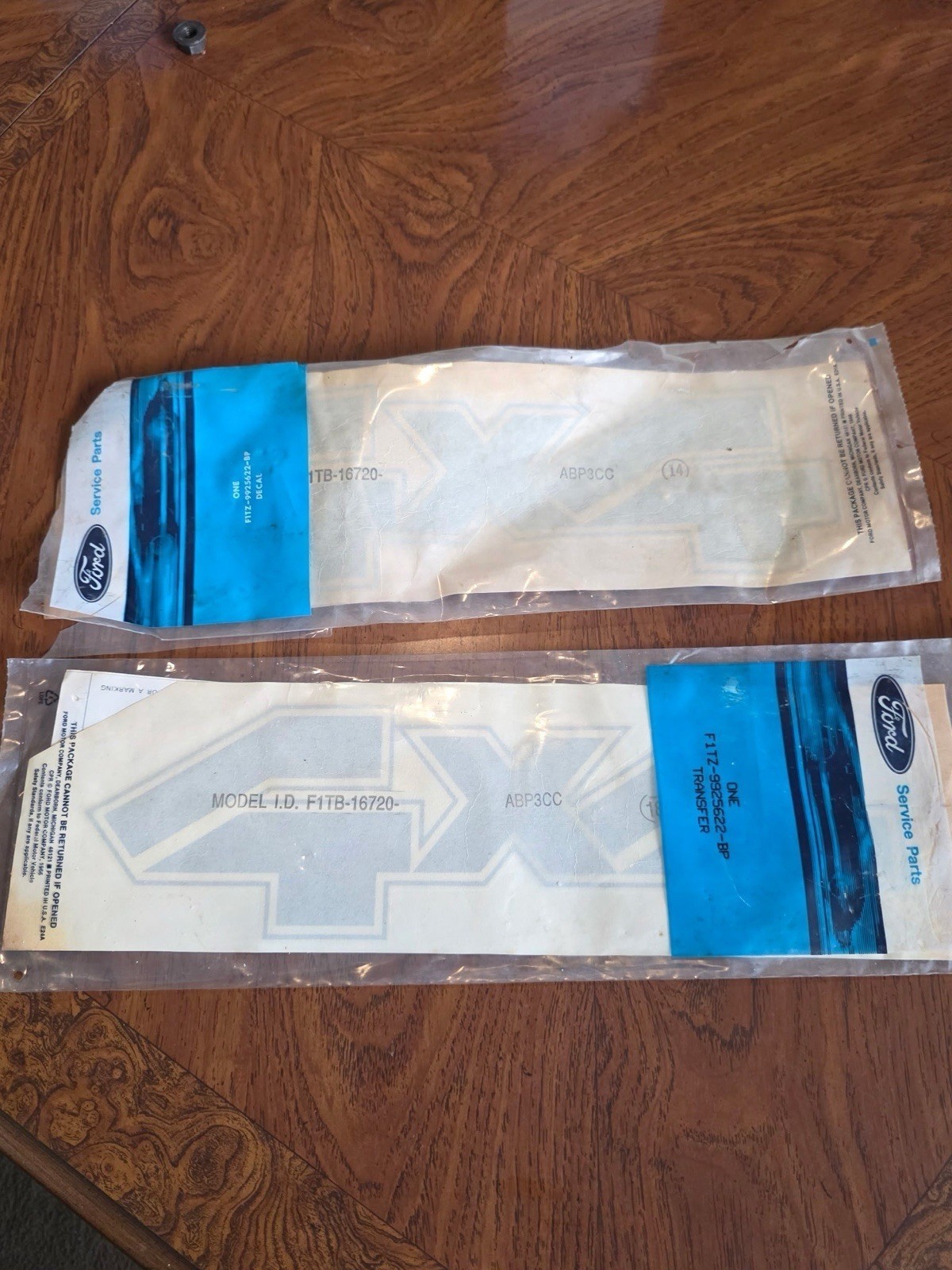 NOS OEM Ford F1TZ-9925622-BP 4X4 Pair Bed Decal Stickers 91 F150 F250 F350 4WD