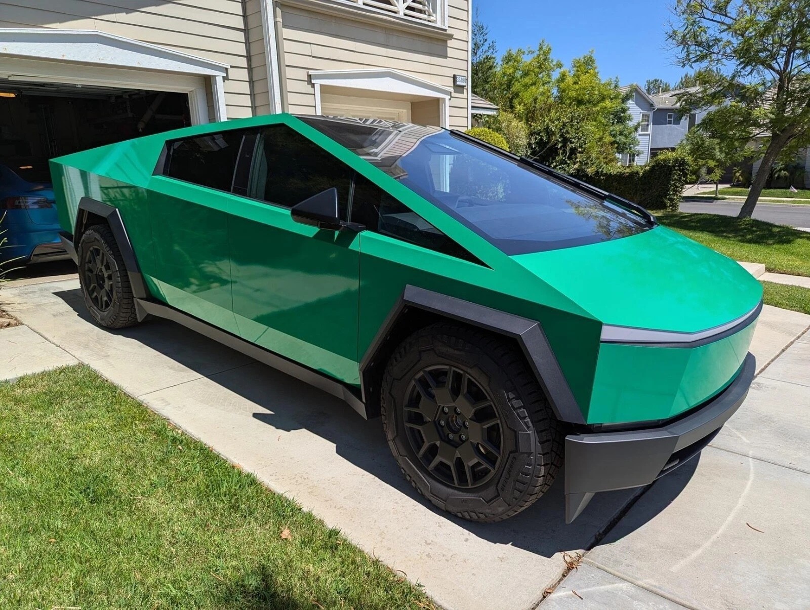 Cybertruck PreCut PPF Paint Protection Film Wrap Change Gloss Vintage Green