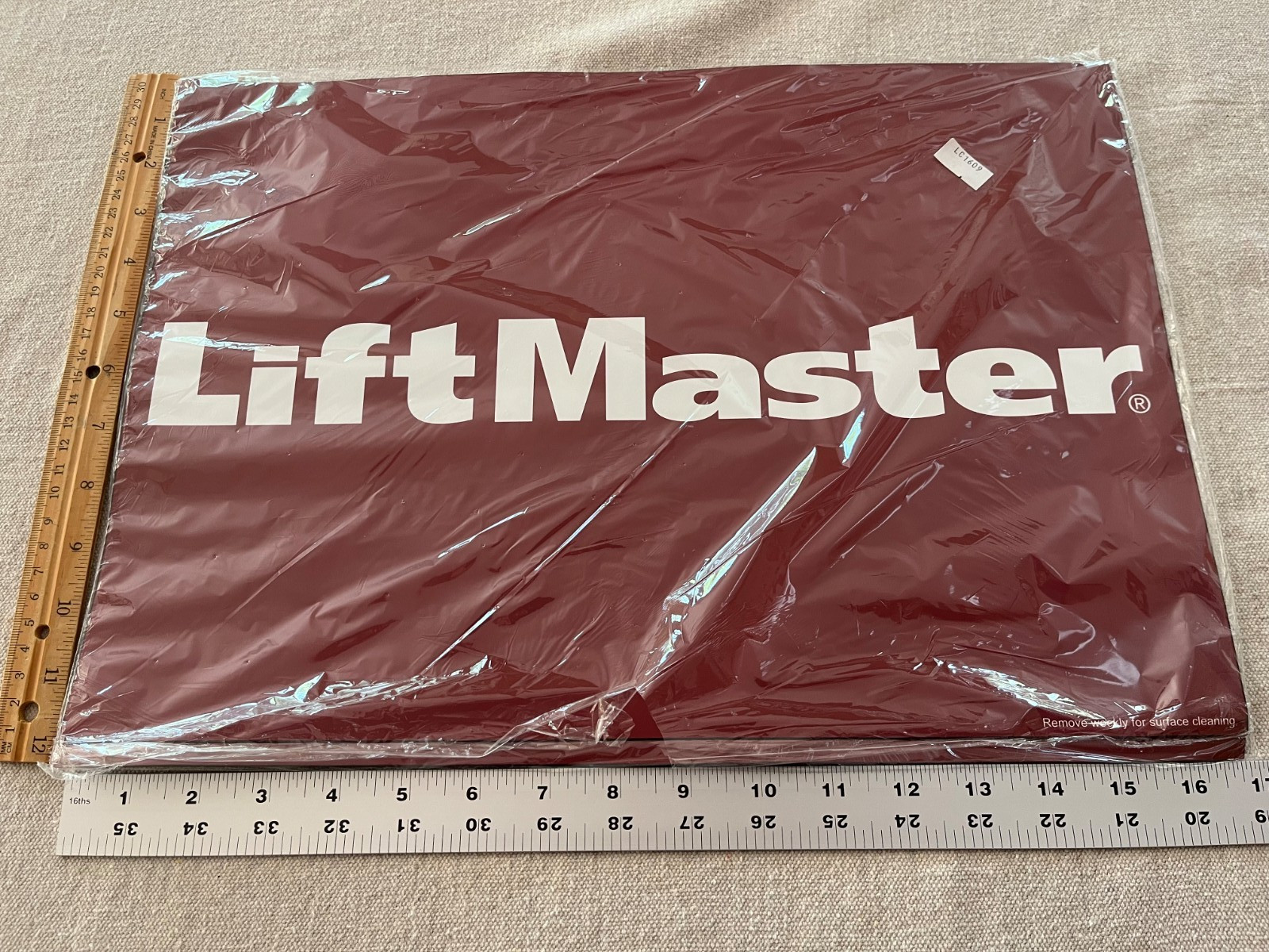 New LiftMaster Magnetic Truck / Car Sign – Set of 2