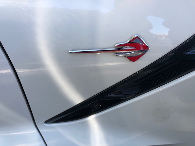 Chevy Corvette StingRay C7 Fender Emblem Outline Decal 2014 2015 2016 2017 2018