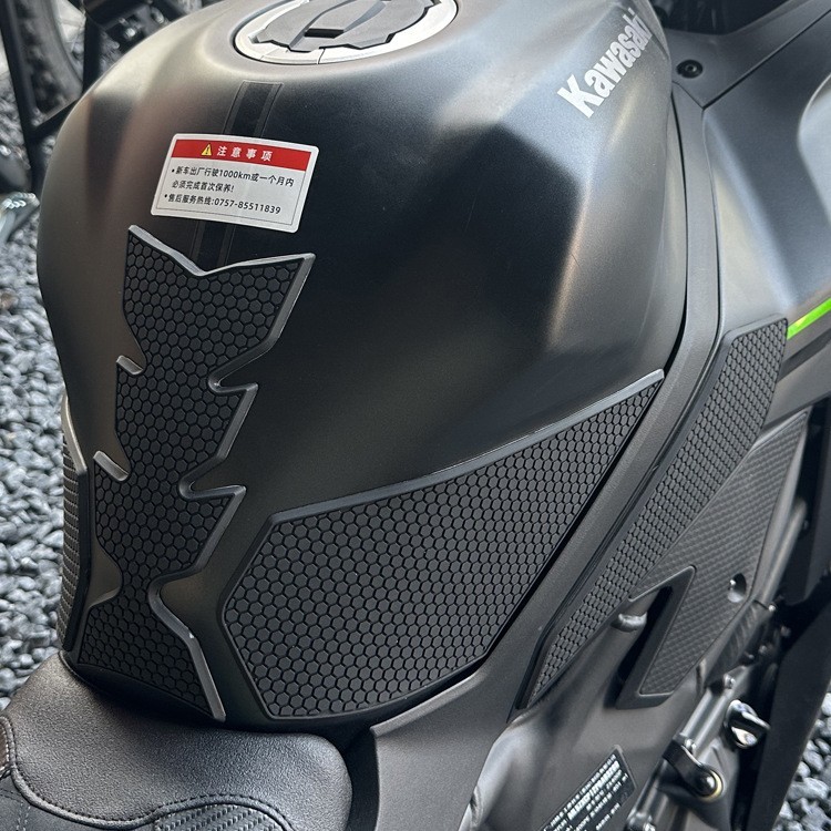 Motorcycle Tankpad Anti-Slip Gas Fuel Tank Pad Sticker For KAWASAKI zx4r zx4rr