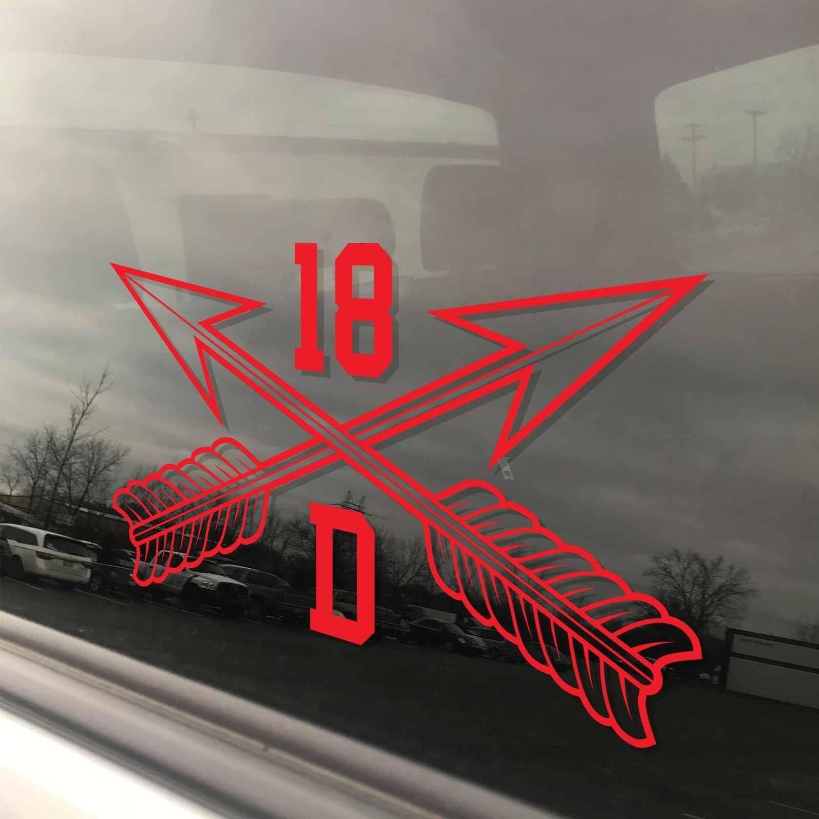 Army MOS 18D Special Forces Medical Sergeant Crossed Arrows Decal 3″ x 5.5″