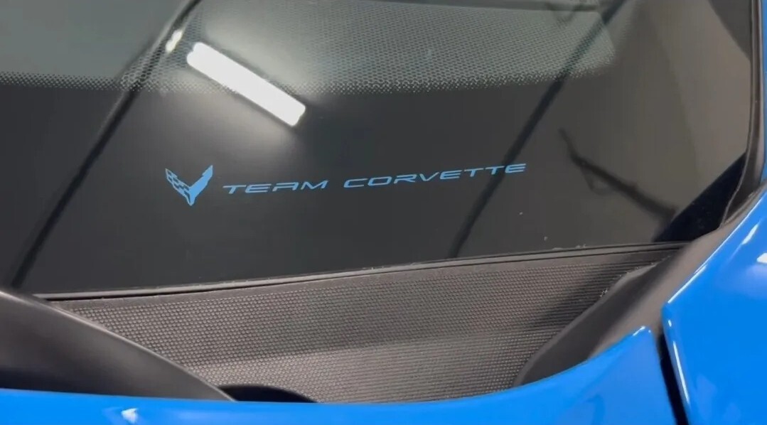 C8 Corvette RIPTIDE BLUE ‘TEAM CORVETTE’ PLAIN BLANK VINYL INSERT 2IN X 7IN.