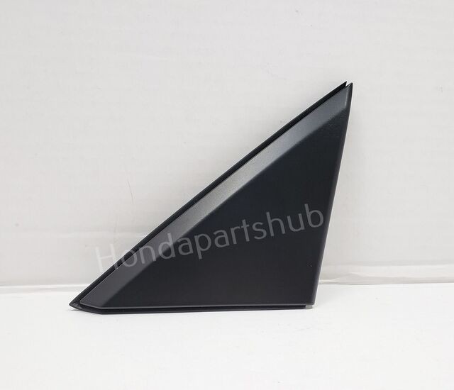 23-26 HONDA HR-V LEFT FRONT (OUTER) Corner Cover (72261-3W0-A01)