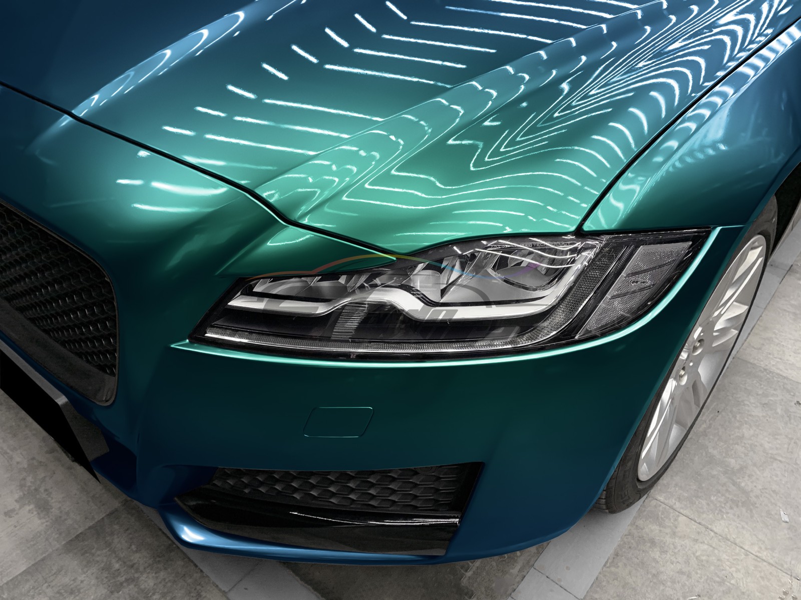 ESSMO PET Super Gloss Metallic Peacock Green Vehicle Vinyl Wrap Decal Like Paint