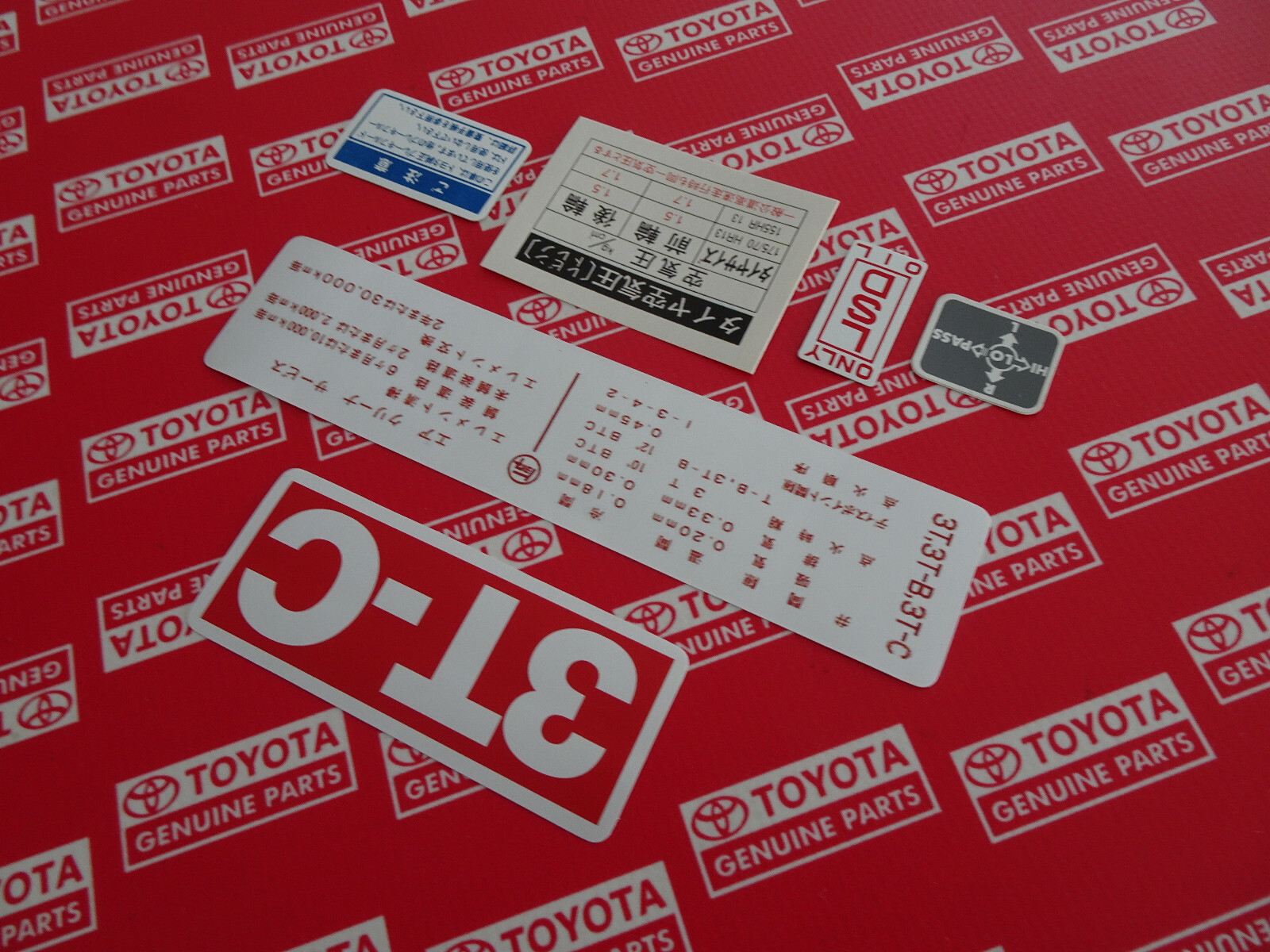 Toyota Corolla 1980 1981 1982 1983 TE71 TE72 1800cc 3TC 3T-C Engine Stickers