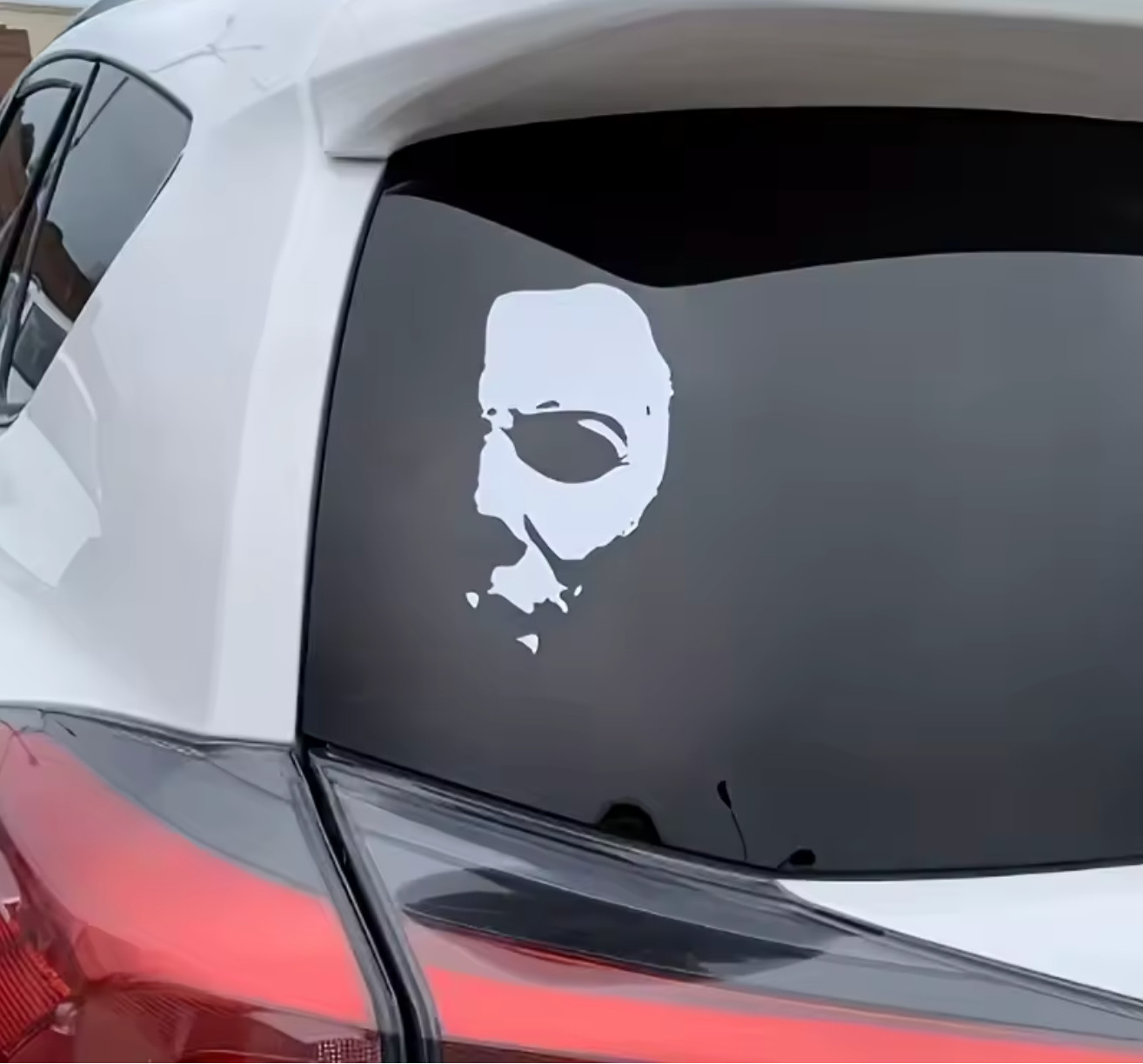 HALLOWEEN Scary Face Car/Truck Vinyl decal for window, tailgate, 3.5″w x 7″h