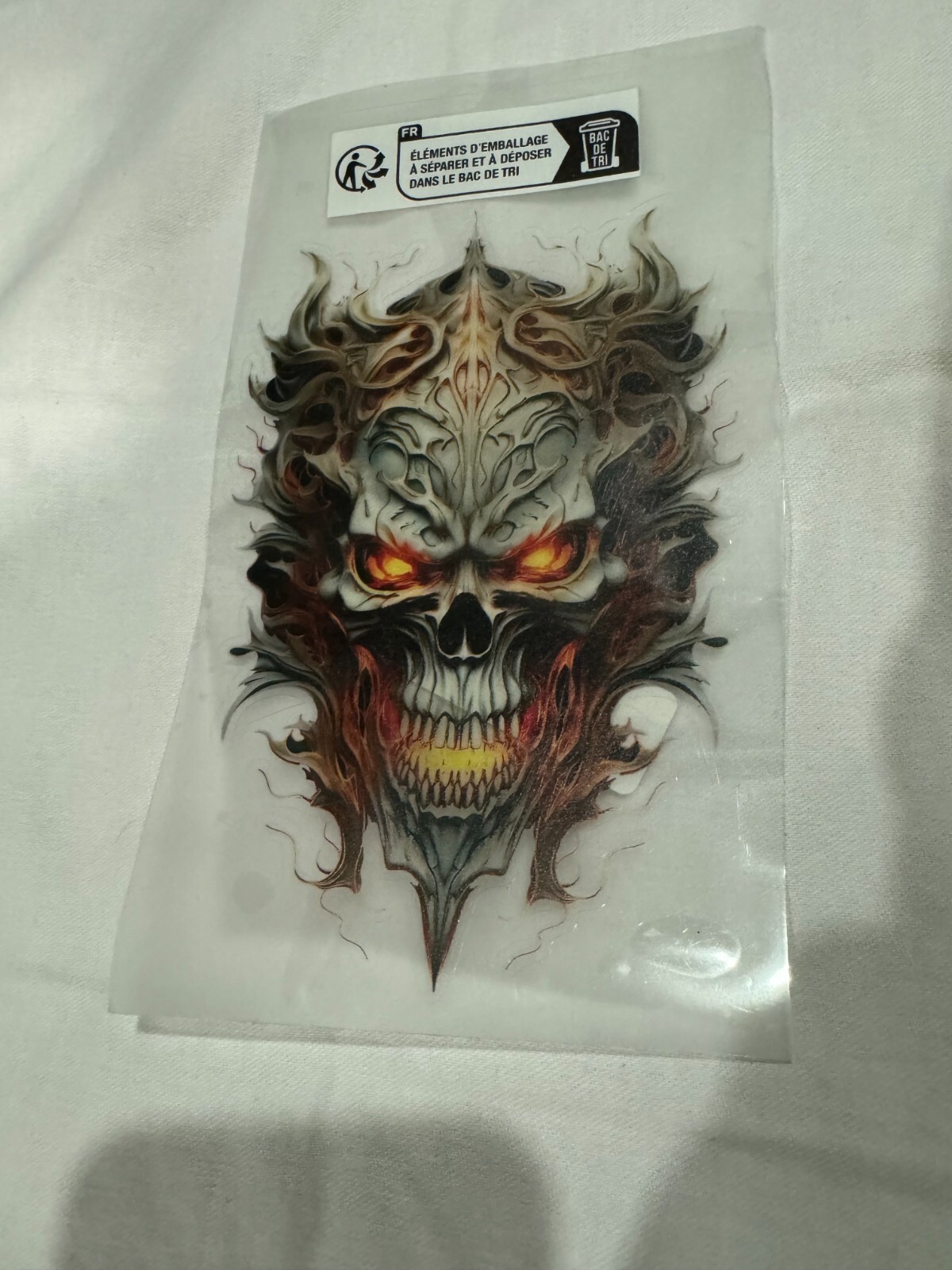 1pc Reflective Car Decal Sticker Decoration Fire Skull size 6×4 inches