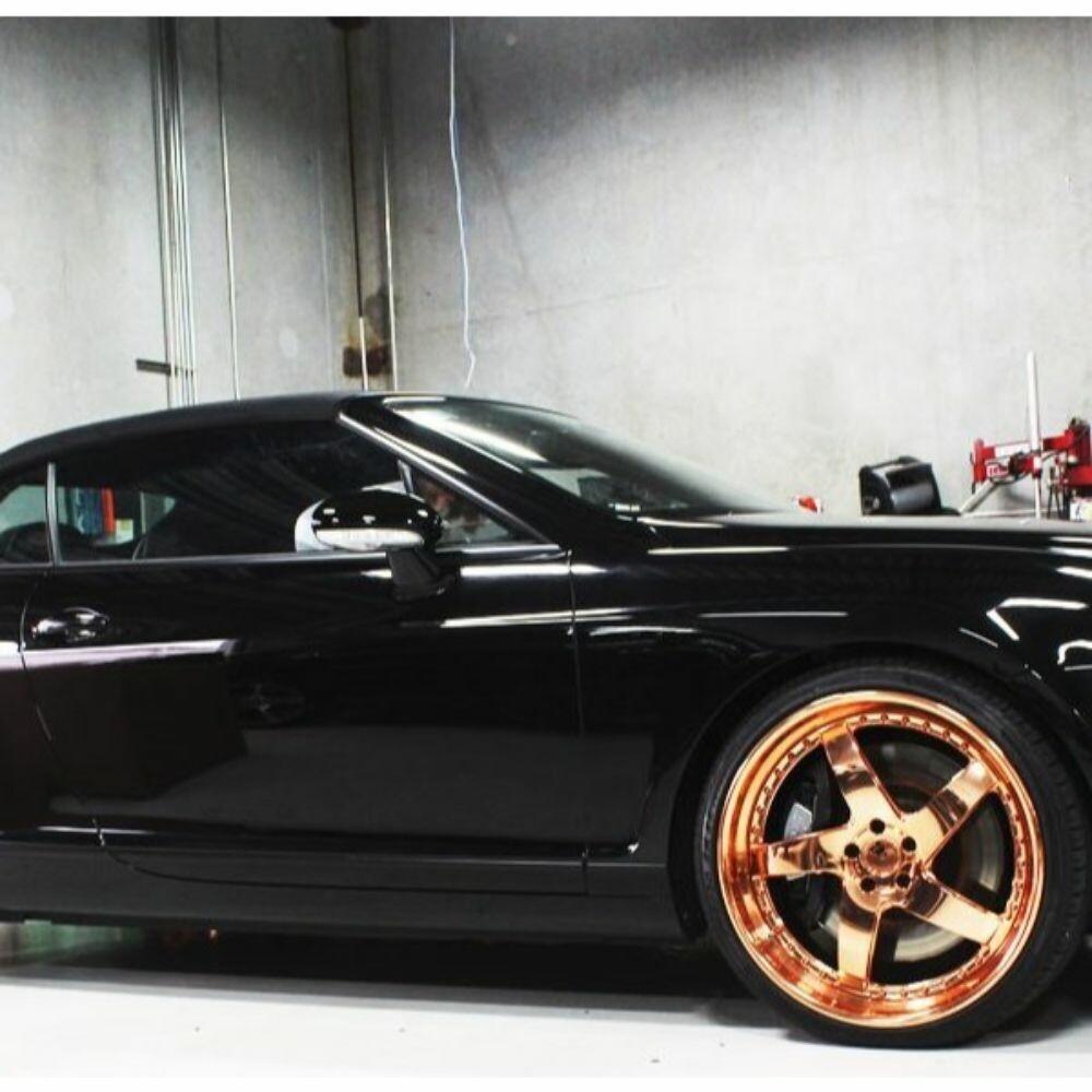3M 1080 / 2080 Scotchprint Gloss Black Vinyl Car Wrap Film | G12