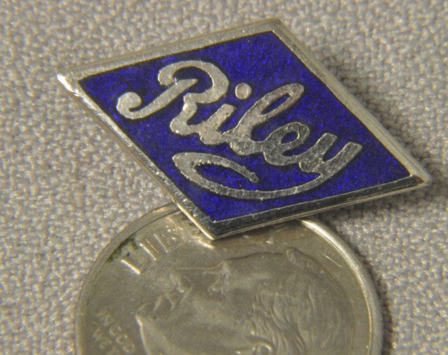 Riley Automobile pin Enameled metal NEW
