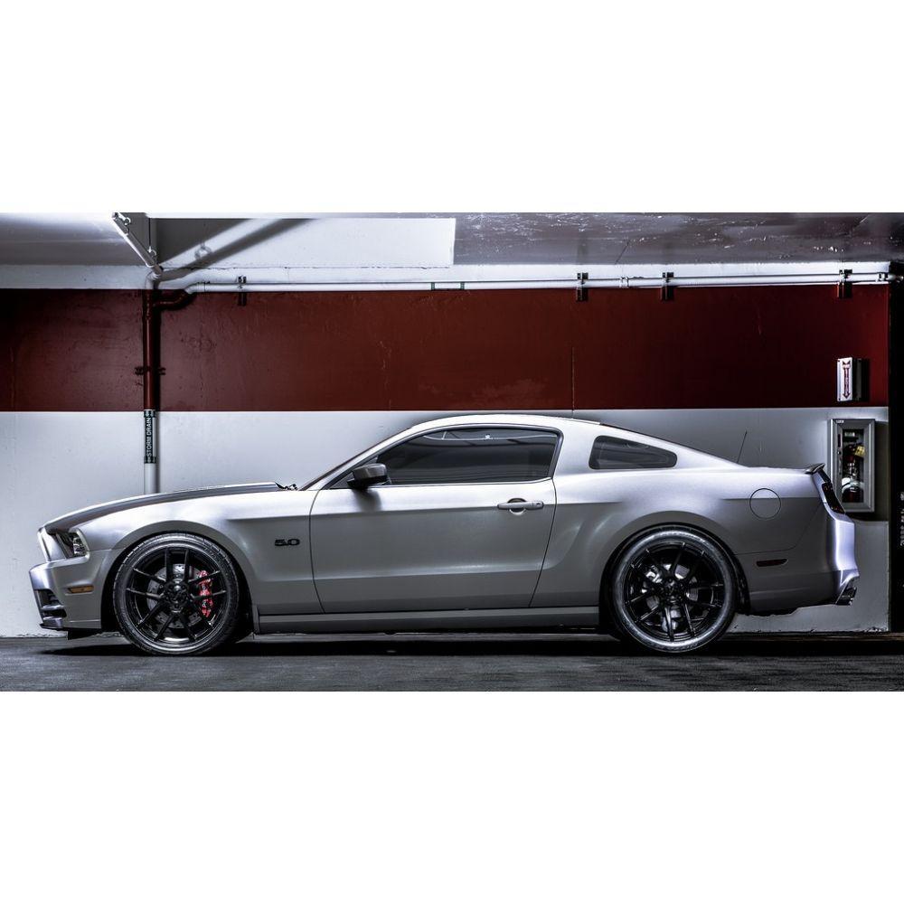 Avery Dennison SW900 Supreme Gloss Quick Silver Metallic Vinyl Car Wrap | 816-M