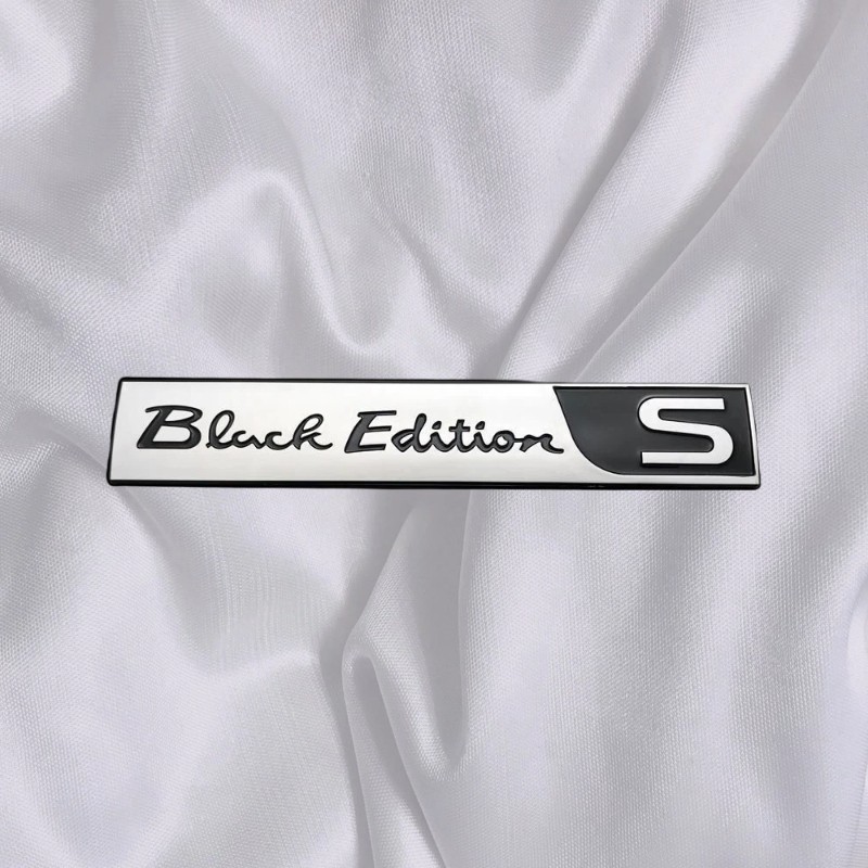 3D Car Trunk Badge Emblem Decal For Land Cruiser LC200 GT V-XS GXR Black Edition