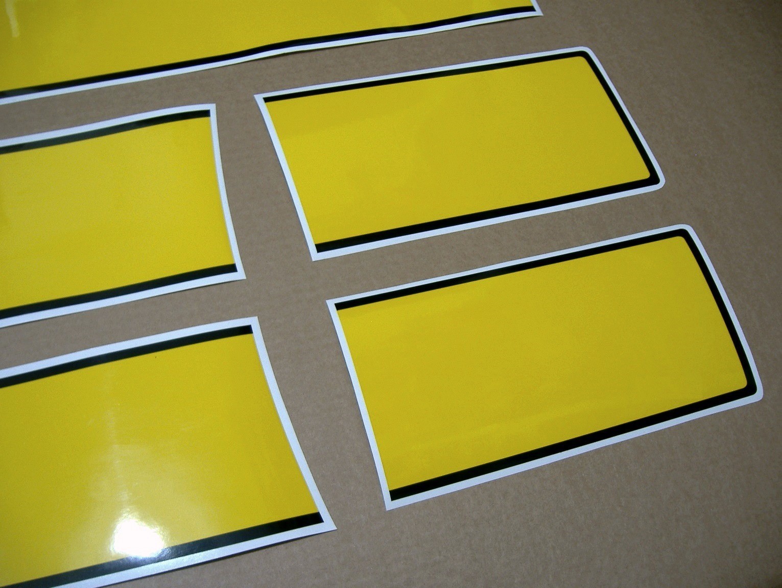 Yellow/black stripes kit for Ferrari 430 Scuderia graphics lines racing f430