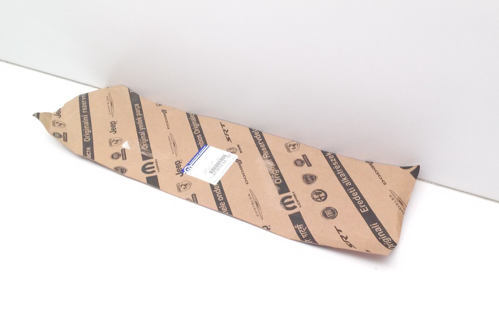 2010-2014 Dodge Challenger fender decal left right OEM 1LW76PR4AA new