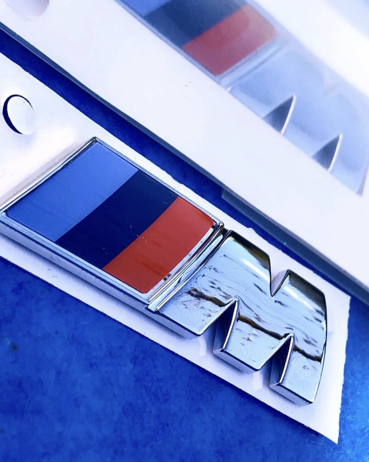 2 BMW LOGO Side Badges Original X6 X2 X3 X4 4.7 X 1.5