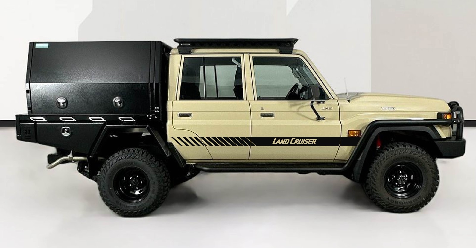 Side Stripe Decals Toyota Landcruiser Both Sides 70 79 Series Stickers 24