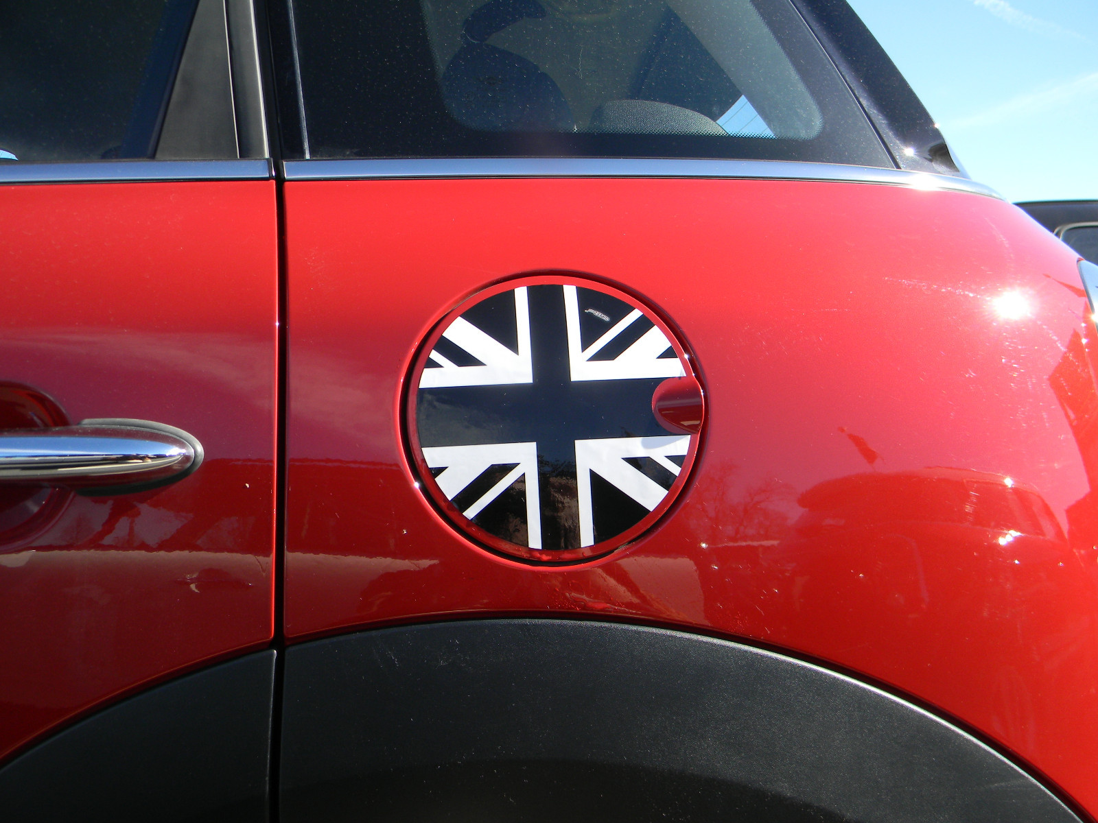 FITS MINI COOPER BLACK AND WHITE BRITISH FLAG FUEL TANK DOOR COVER GRAPHIC DECAL