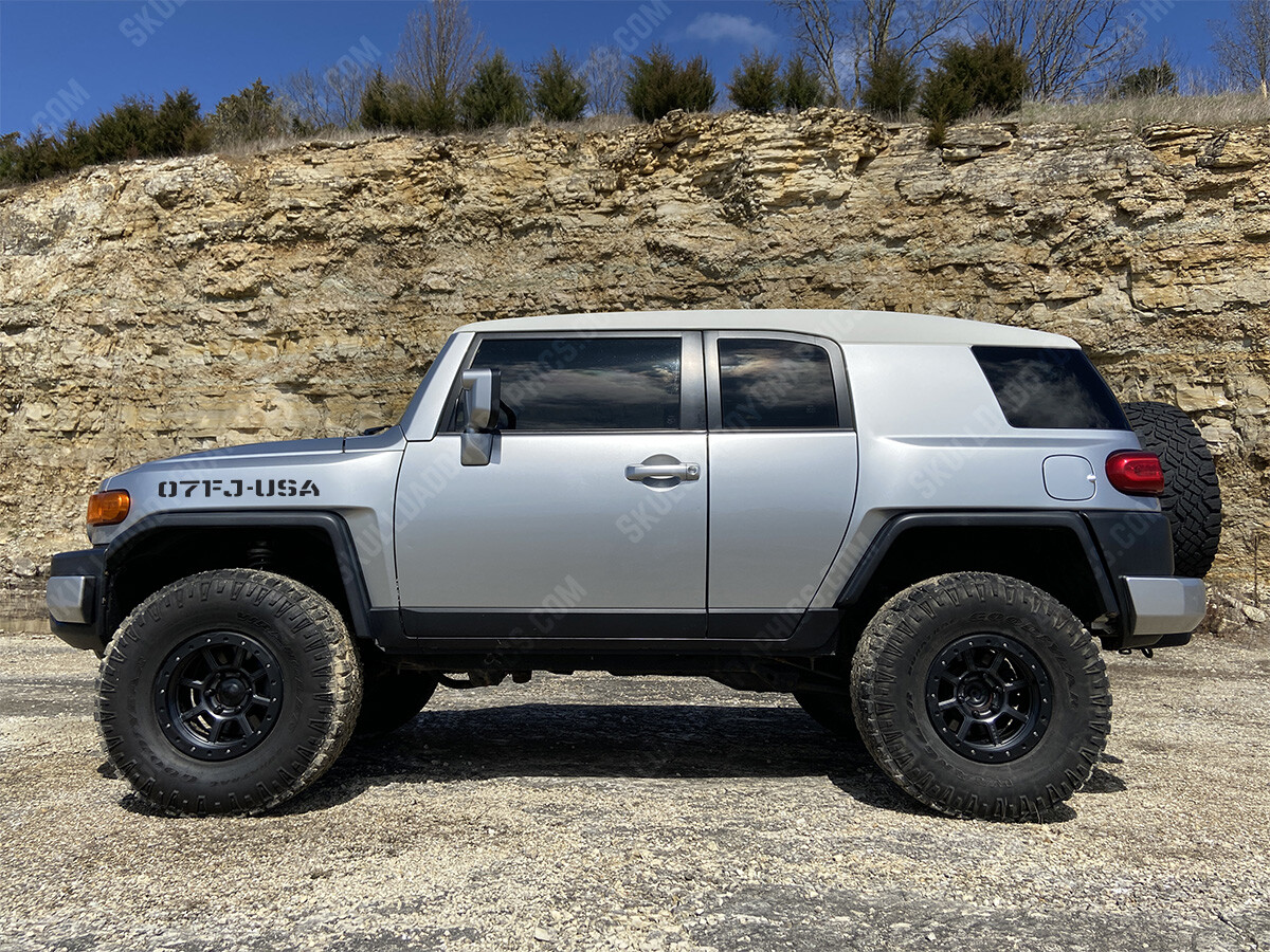 Custom Year Fender Decals Pick Your Year/Color PAIR (x2) to fit Toyota FJ TRD