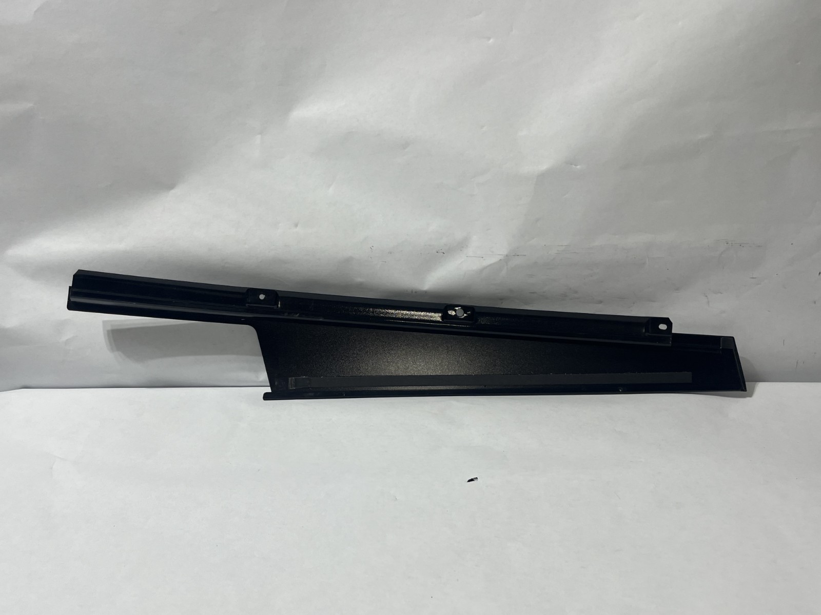Genuine Mopar 2013 2014 2015 2016 B Pillar Applique Right 68082730AE