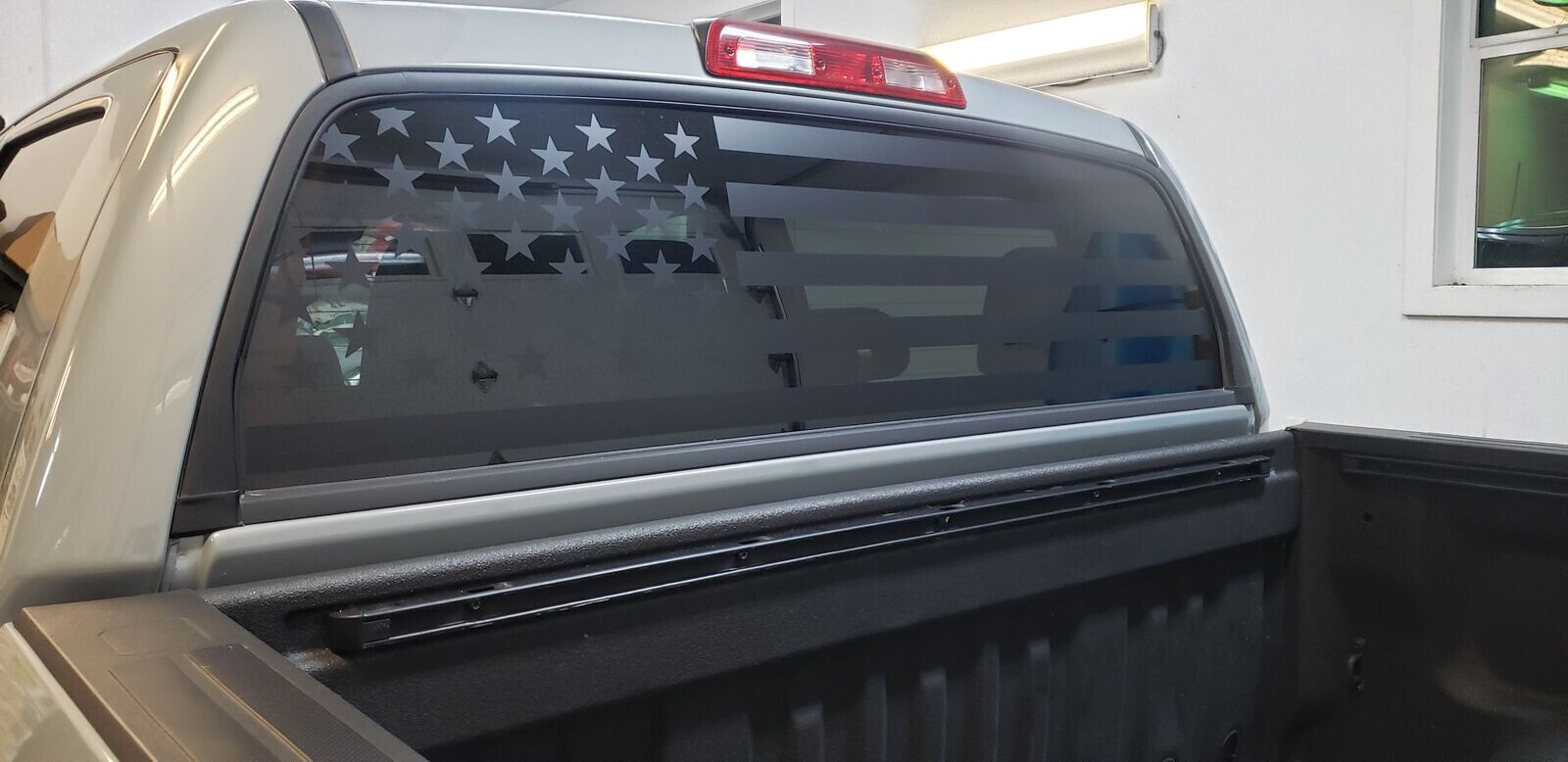 AMERICAN FLAG Pick-Up Truck Back Window Decal UNIVERSAL Fits any Truck
