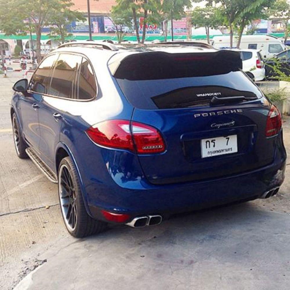 Avery Dennison SW900 Supreme Gloss Dark Blue Metallic Vinyl Car Wrap | 653-M