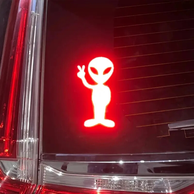1pcs Alien Shaped Strong Reflective Sticker Vinyl Decals For Car Laptops Luggage