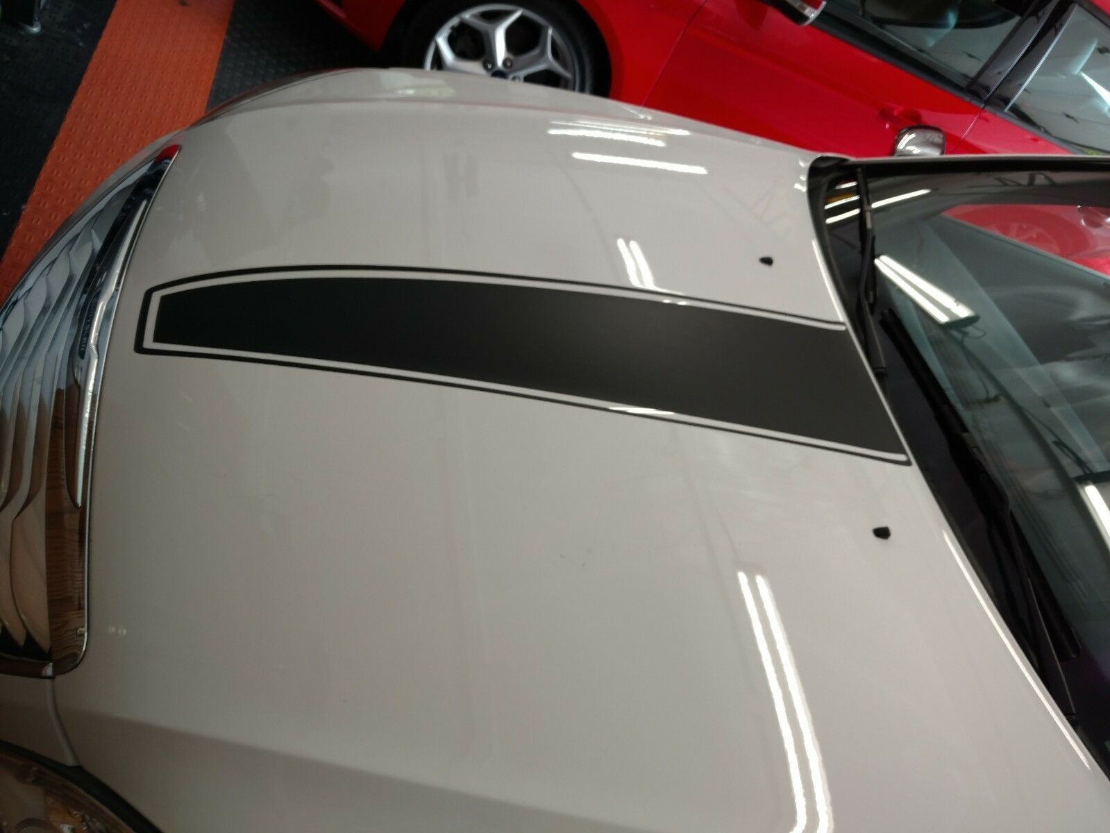 Hood Decal for all Chrysler 200 Models