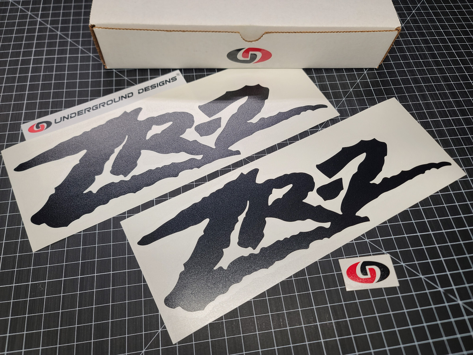 ZR2 Decals (2pk) Truck Bedside Fender Stickers 1994-05 S10 Sonoma Blazer Tracker