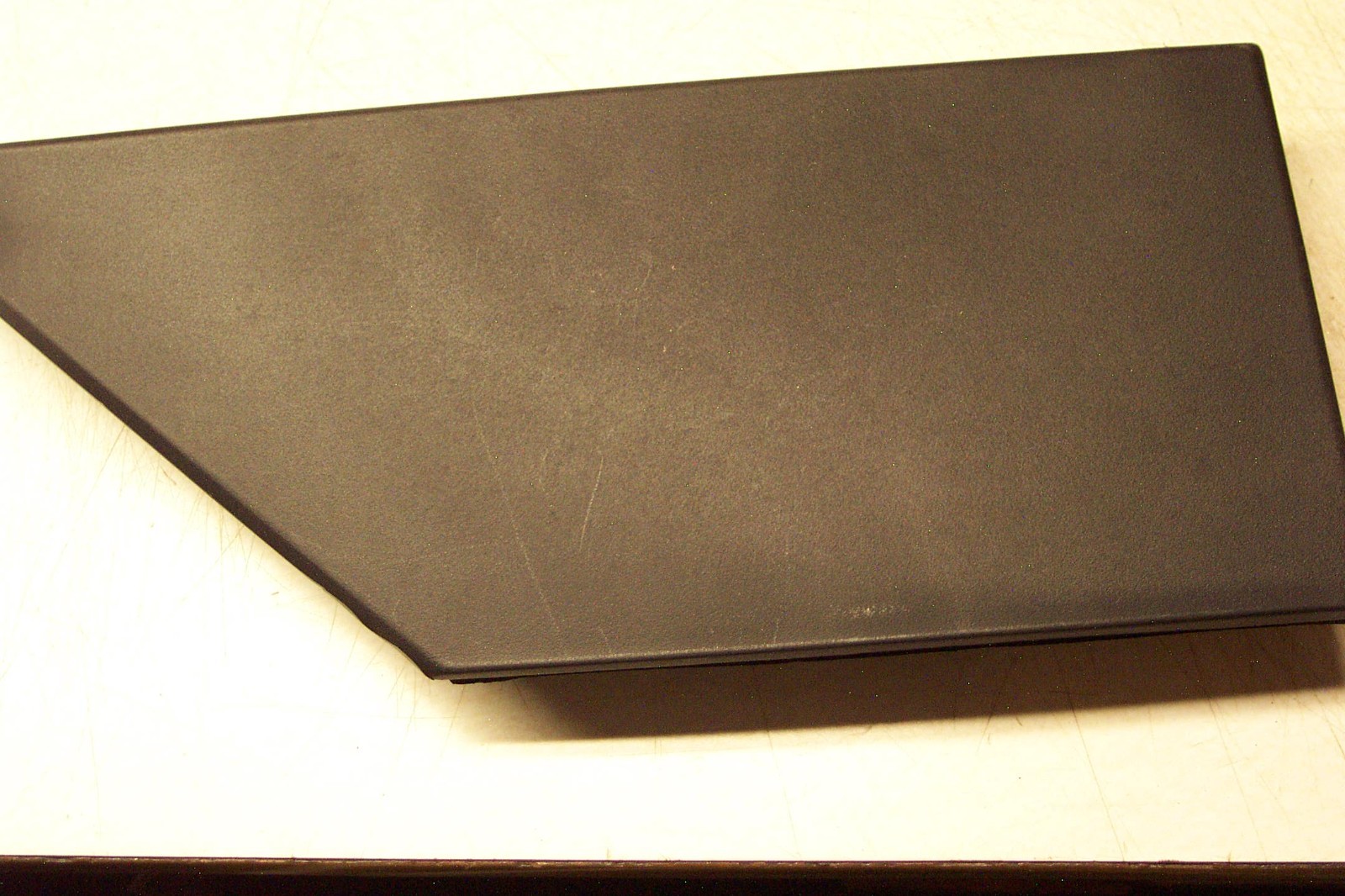 GM 15958961 Driver Side Door Mirror Opening Cover