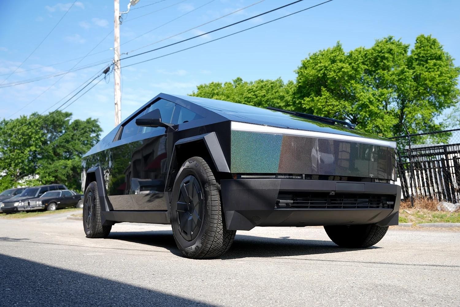 Cybertruck PreCut PPF Paint Protection Film Wrap Color Change Gloss Laser Black