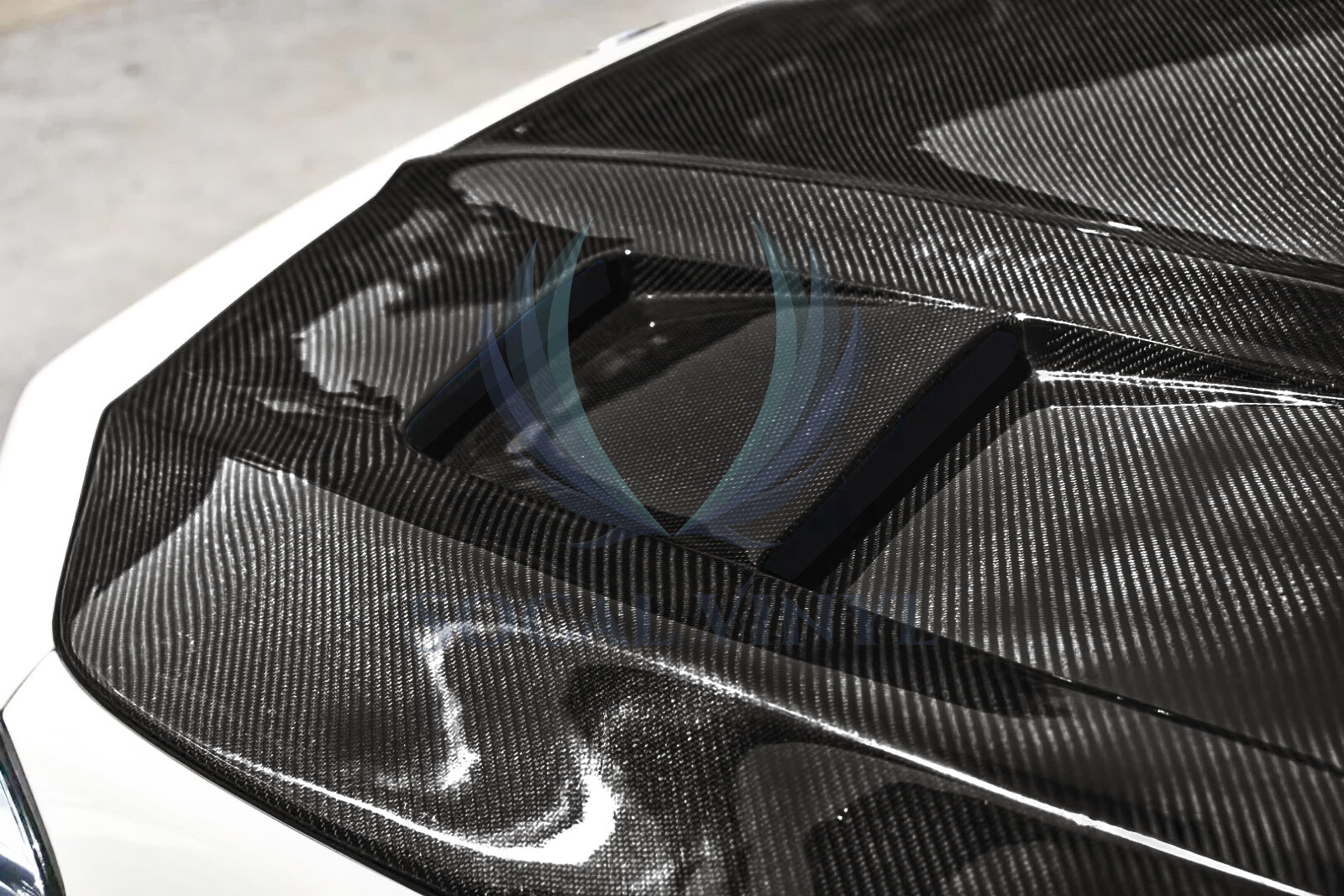 Premium 7D Carbon Fiber Black High Gloss Vinyl Wrap Bubble Free Air Release