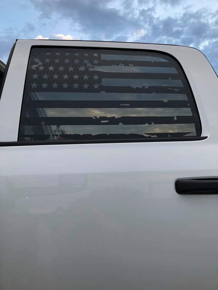 Side window flags. Compatible with Dodge Ram Crew cab. All years. Both sides