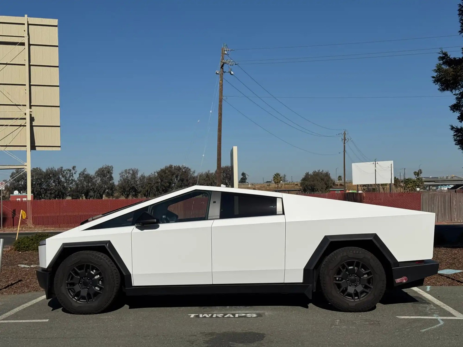 TPU Cybertruck DIY PreCut PPF Paint Protection Film Wrap Change Gloss White