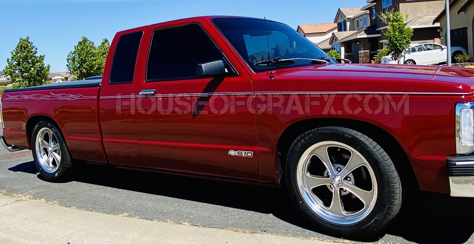 Long Hollow Flame Flames Flaming stripe stripes fit Chevrolet Chevy S-10 S10