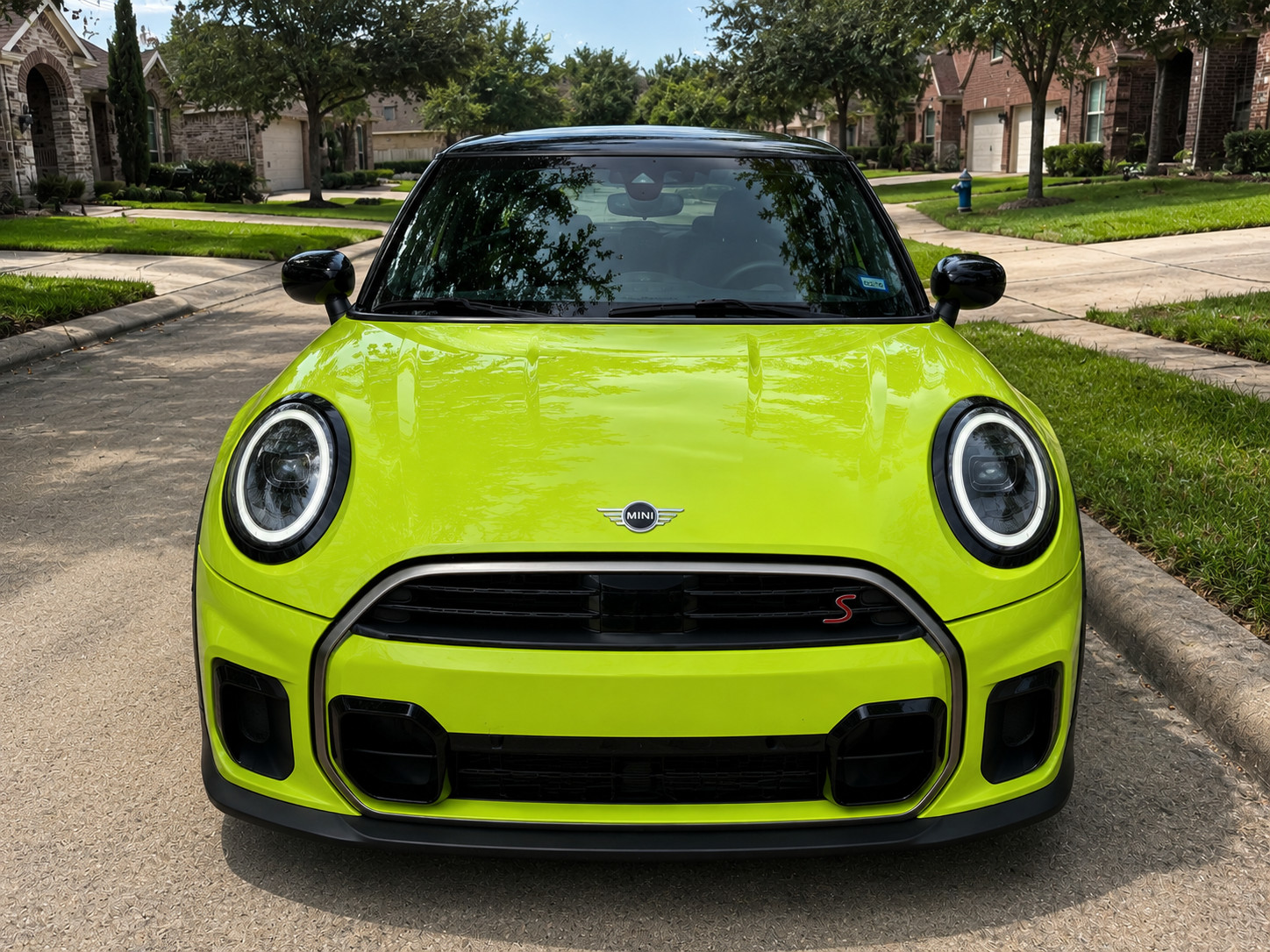 12″ x 60″ Ultra Gloss PET Liner Acid Green Car Vinyl Wrap Air Release 1FTx 5FT