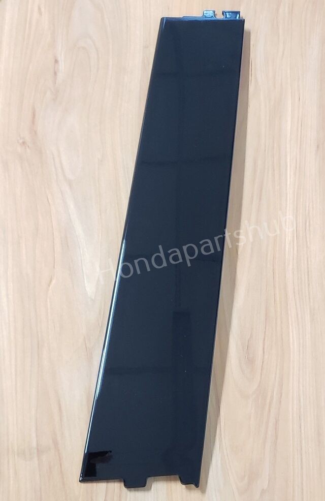18-23 Honda Odyssey Elite Driver side Front Door Sash Garnish (Black Gloss)