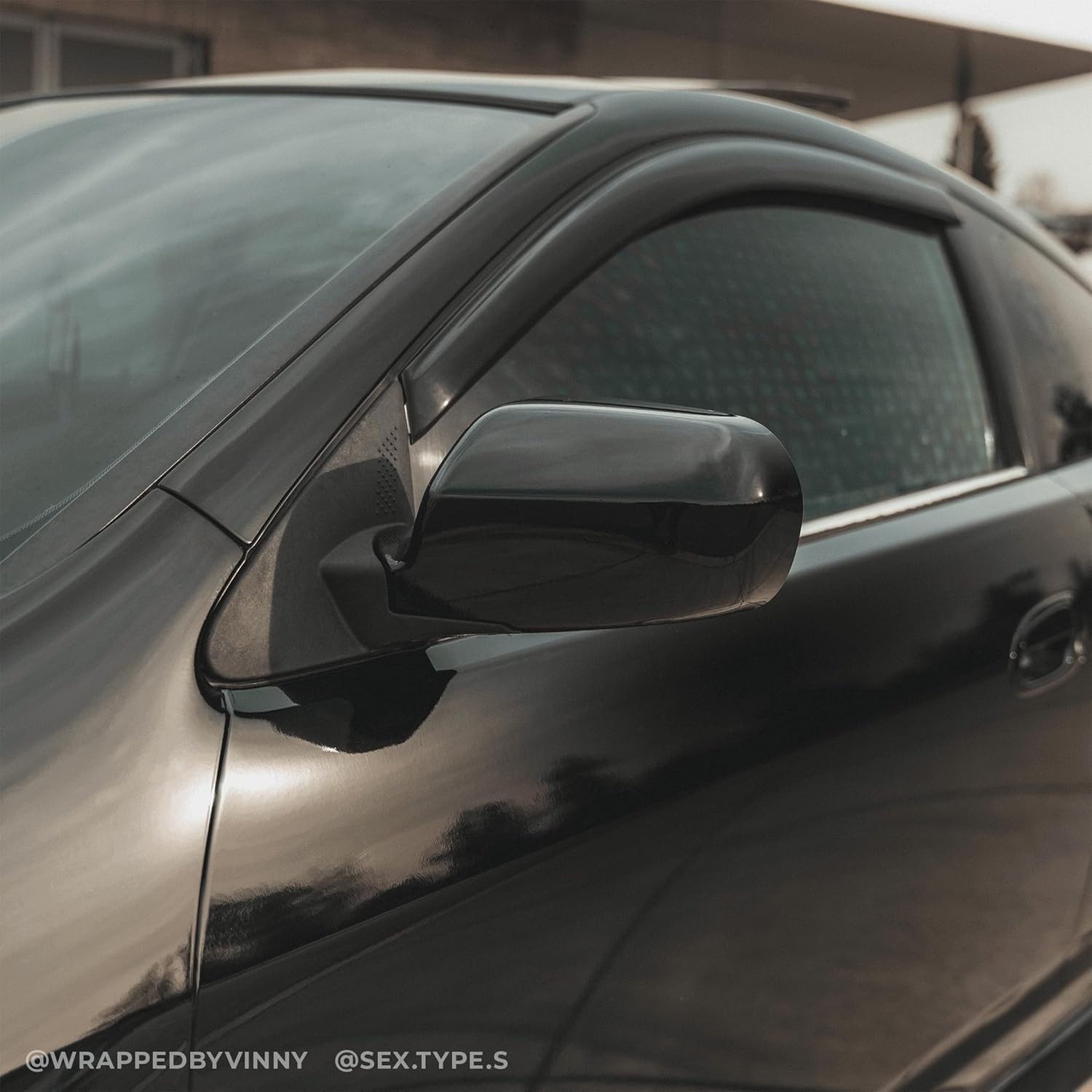 Durable 4.3mil Black Gloss Vinyl Wrap for Cars – DIY Customization 1ft x 5ft
