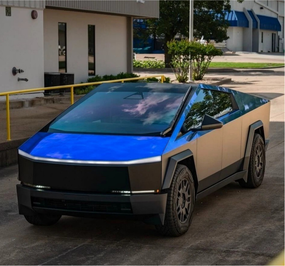 Cybertruck DIY PPF Paint Protection Film Wrap Laser Chrome Blue + Satin Black