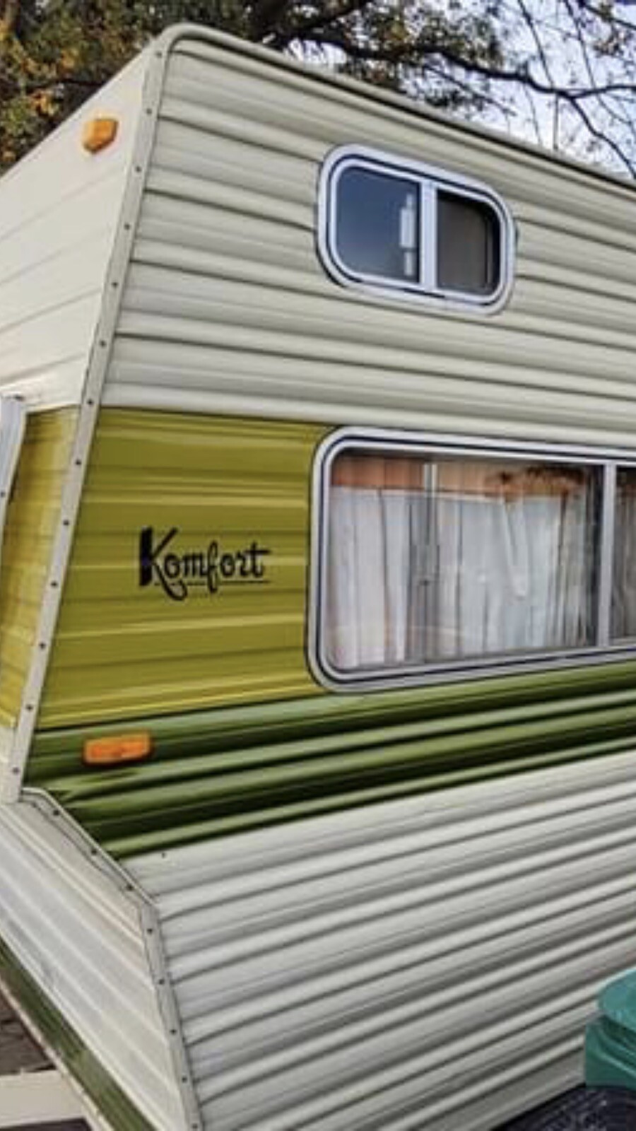 Komfort REPRODUCTION Vintage Travel Trailer Canned Ham Decal your choice