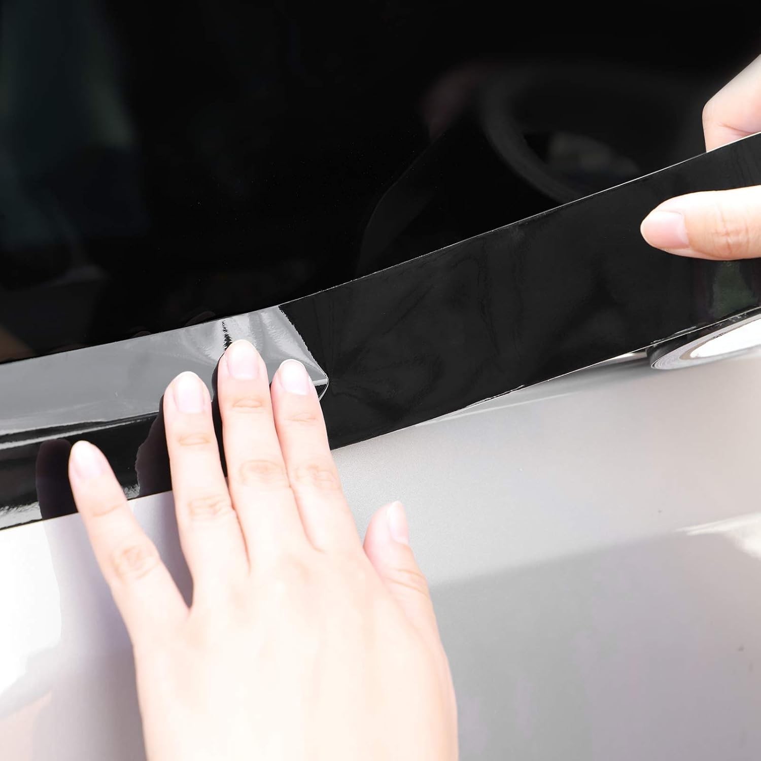 2″x30′ High Gloss Black Vinyl Wrap for Chrome Delete – Protect Your Car’s Finish