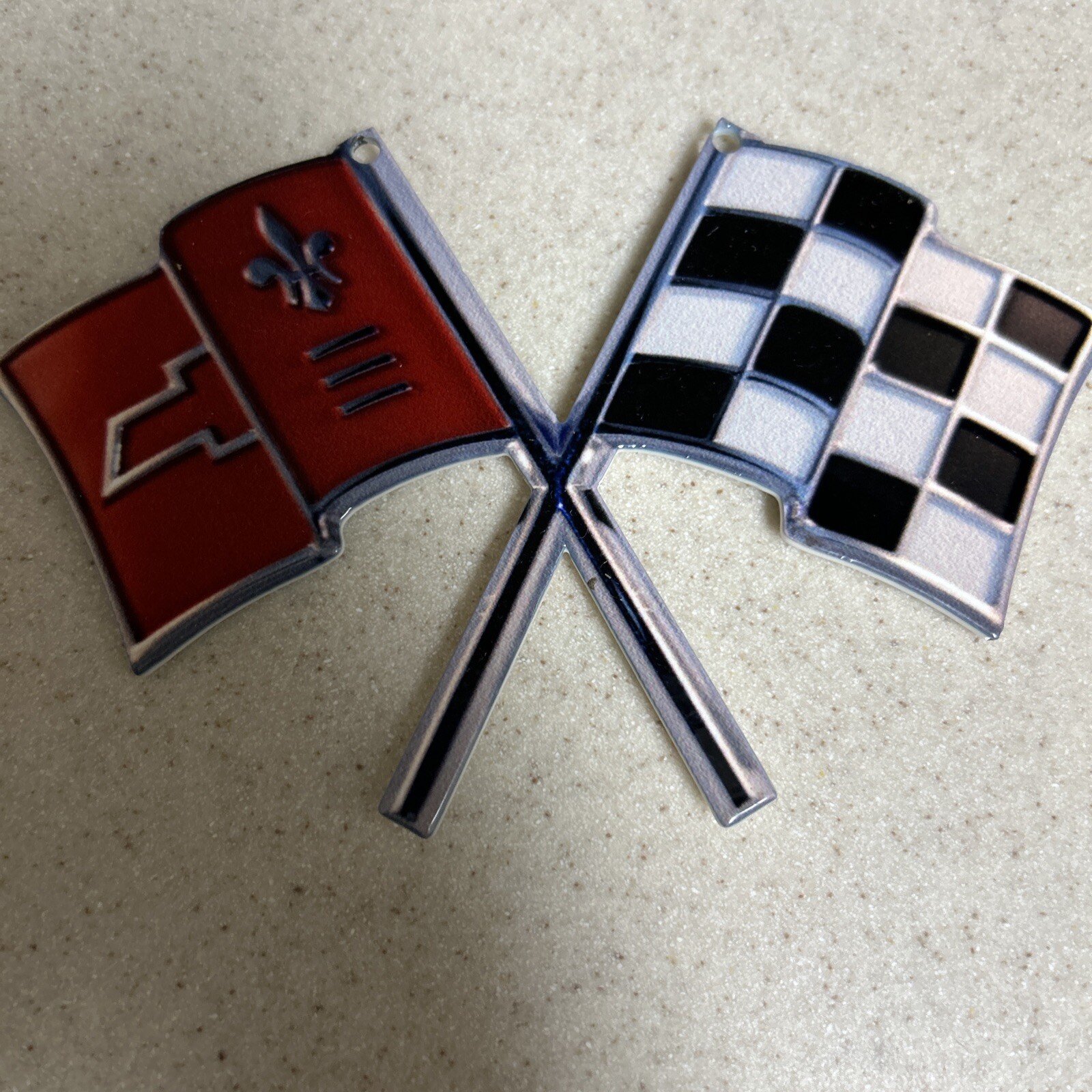 C2 Corvette Nose Crossed Flag Metal Magnet Emblem Art Size: 6″ x 4″ Tool Box