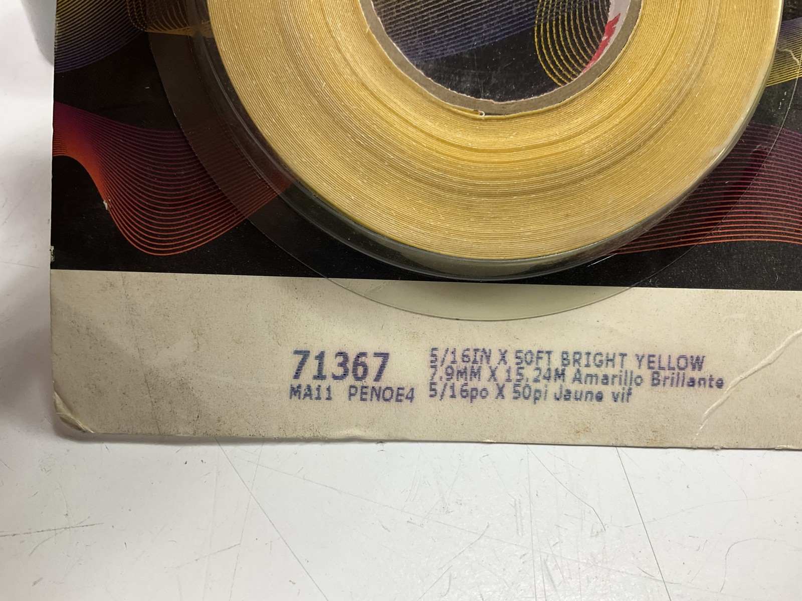 3M 71367 Pinstripe Auto Stripe Striping Tape, 5/16″ X 50 Feet, Bright Yellow