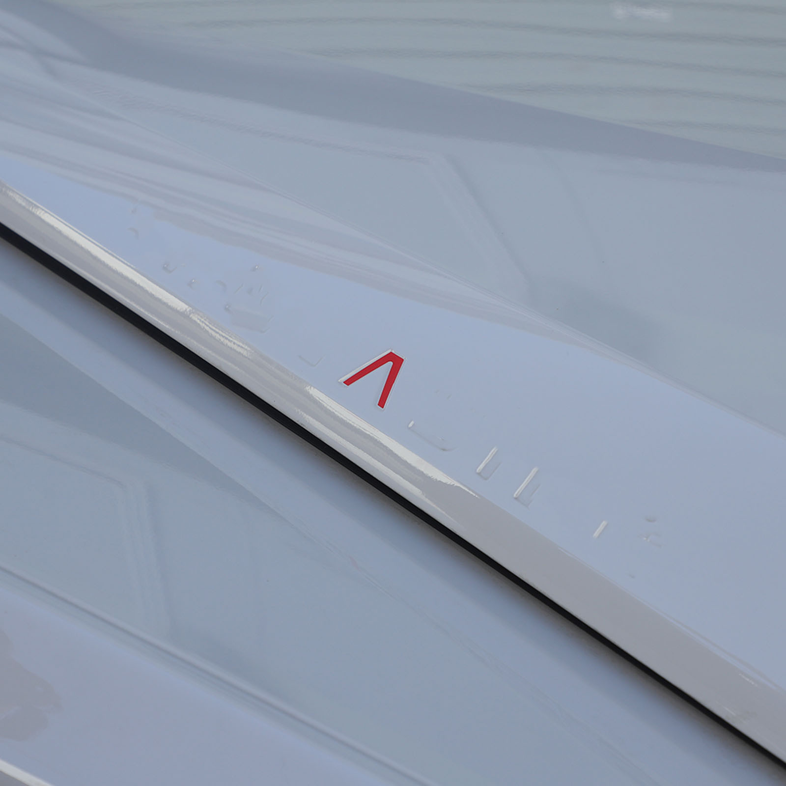 Gloss Red Driver Side Hood A Shape Decal Vinyl For Ineos Grenadier 2026-2025