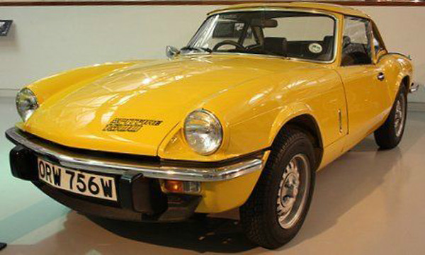 New 1975-1981 Triumph Spitfire 1500 Front Hood Bonnet Badge Decal Transfer