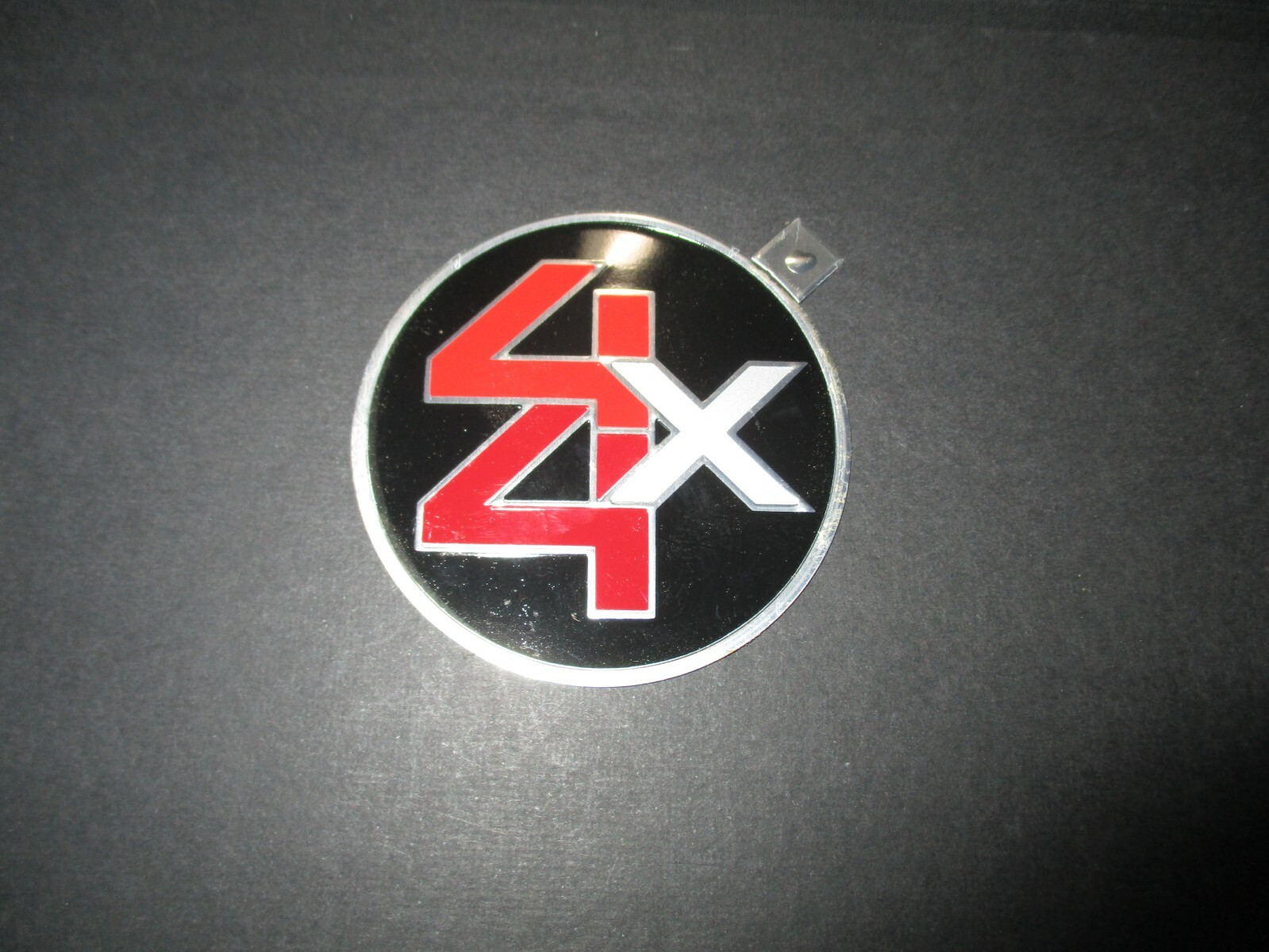 4 x 4 Truck sticker / emblem / decal (2.5 inches)