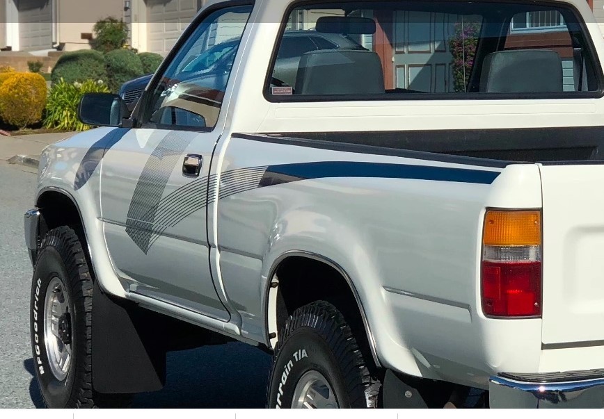 VINTAGE STYLE VINYL DECALS, GRAPHICS ,STICKERS FIT 89 TOYOTA PICKUP 4X4 MODELS