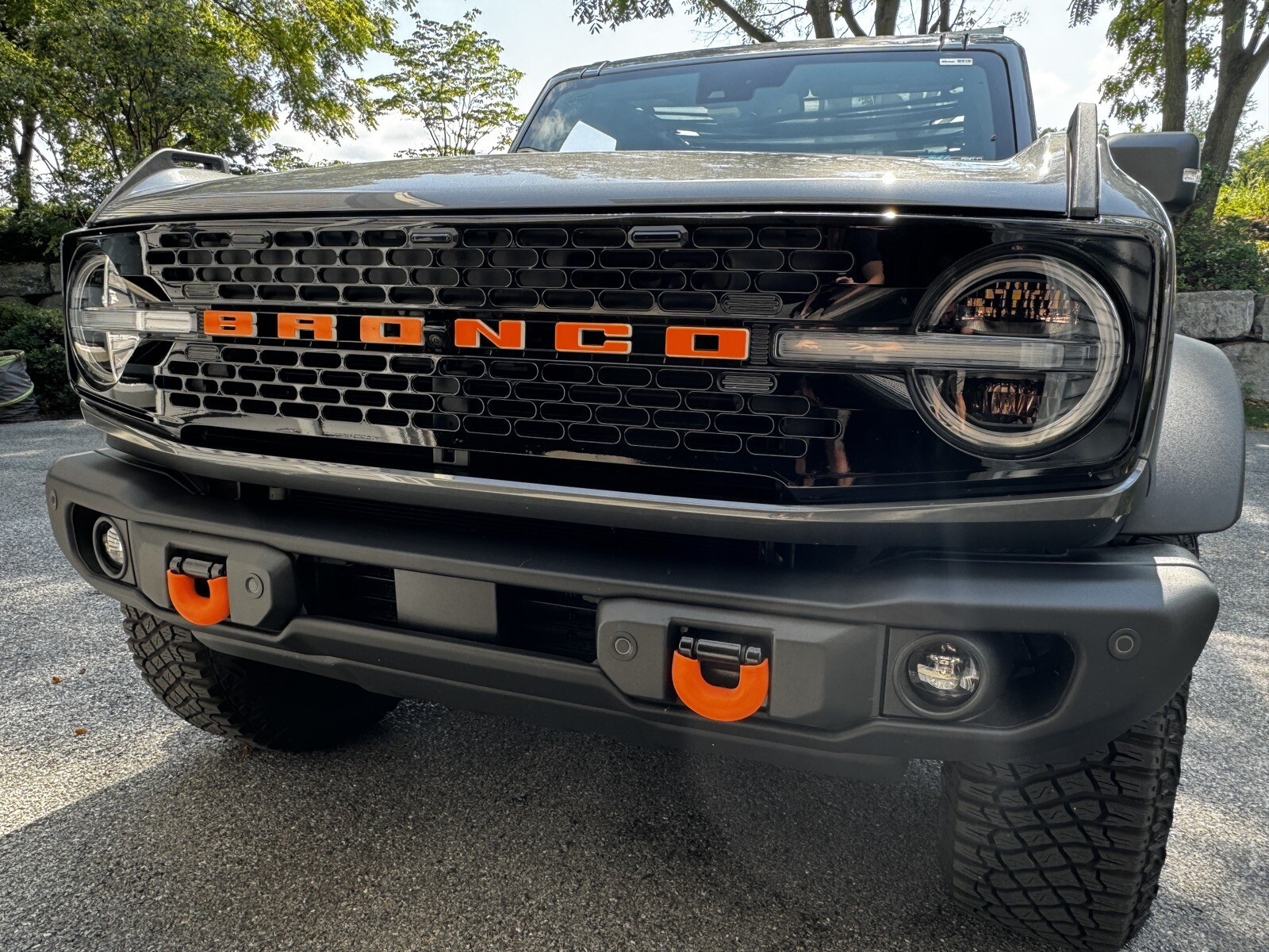 Ford Bronco Front Grille Letter Accent Color Vinyl Decal – Fits Models 2021-2025